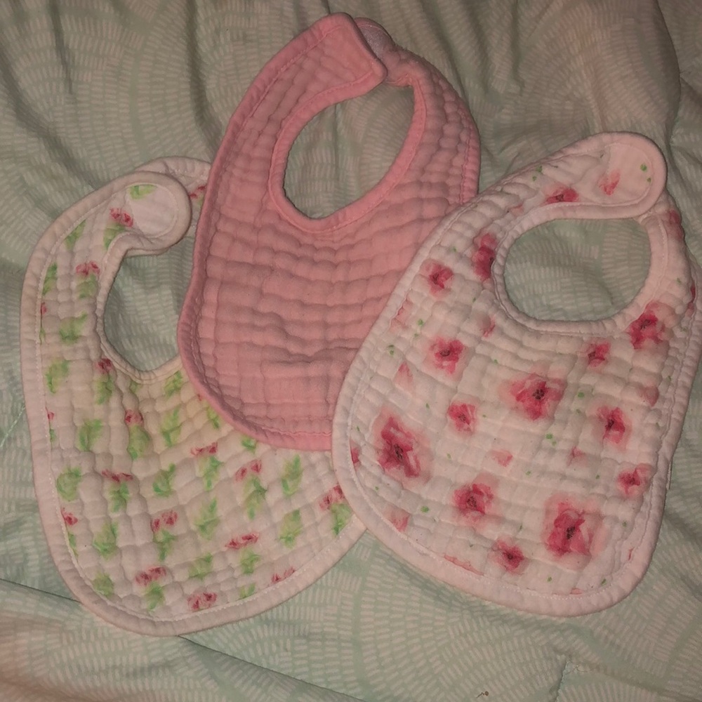 Muslin Bibs